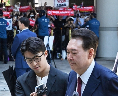 尹锡悦靠山倒了当地时间7月1日，韩国检察总长沈雨延正式提交辞呈，这也意味着尹锡
