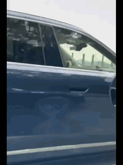 余承东开车睡觉只是长的像吧，大佬应该都有司机​​​