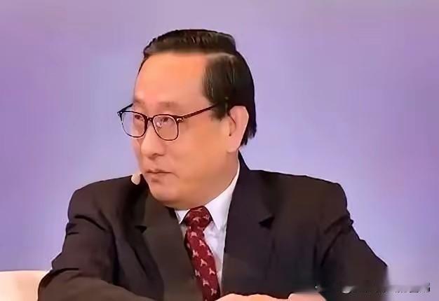 就在刚才高志凯真是个高人呐，高级的高，不是高官的高，他的很多话直接把我看呆了。