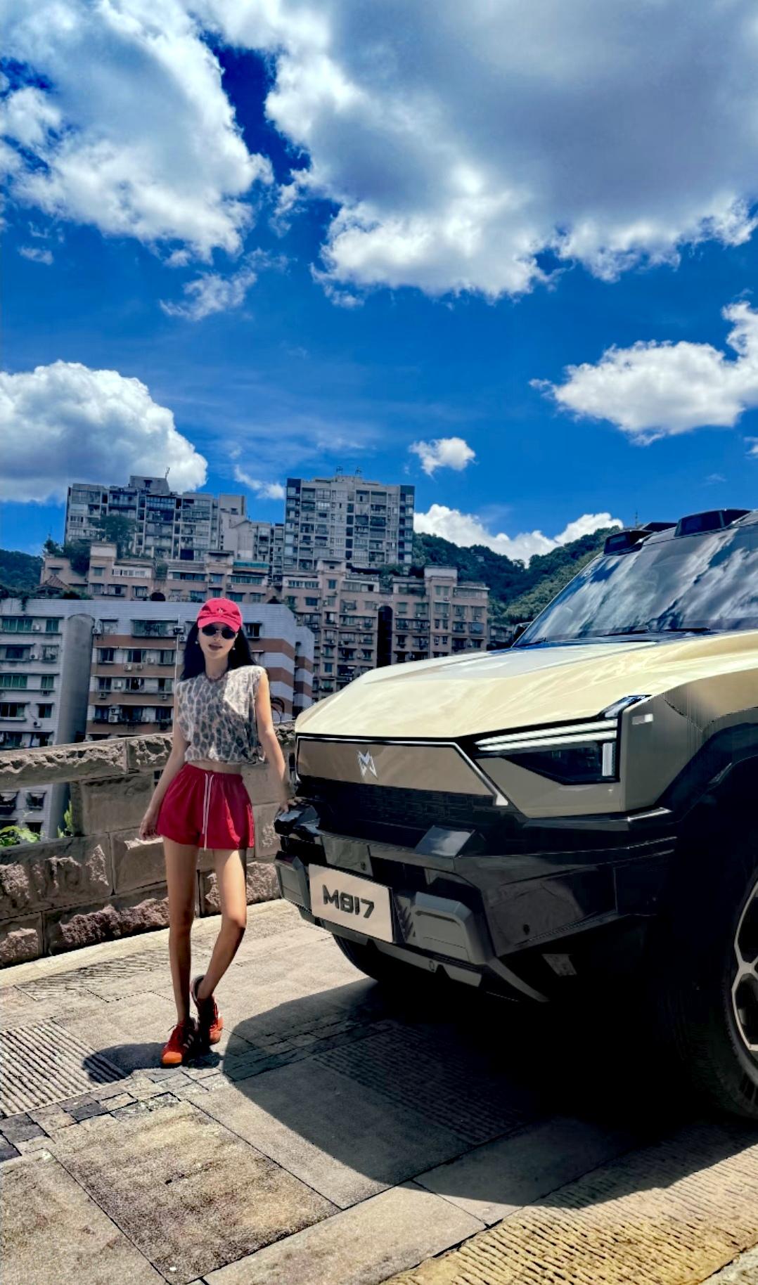 真是伤害性不大，侮辱性极强！你一说硬派越野就只知道牧马人、大切吗，现在猛士+华为