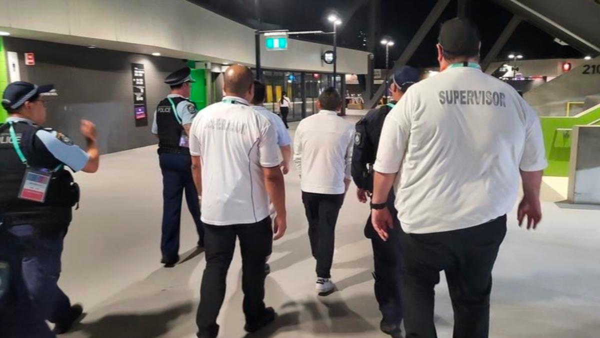 台球迷喊违规口号被女足亚洲杯主办方驱逐在近日亚洲杯女足赛中，台湾前男足总教