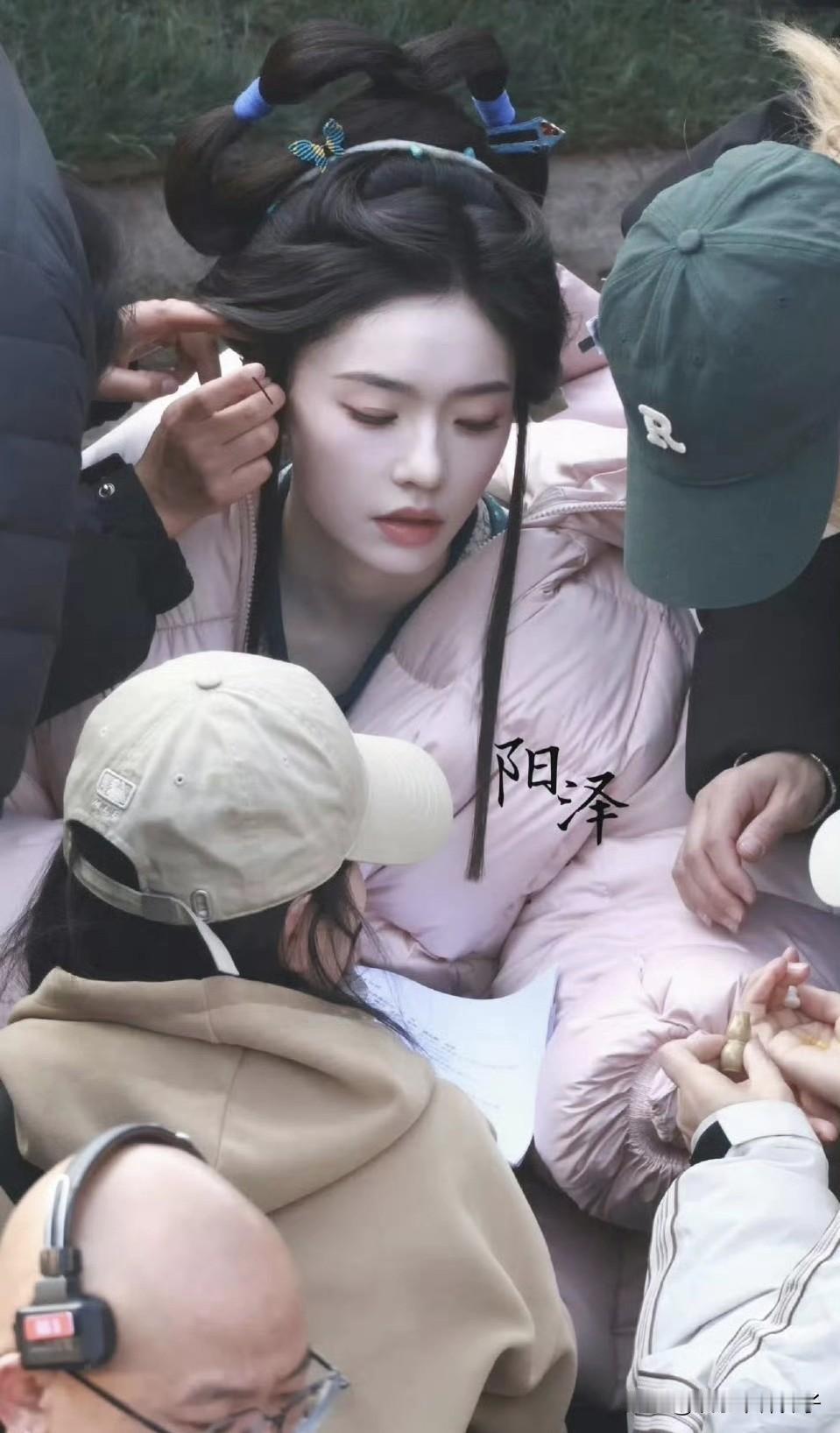 林允的拍戏遭遇，看来演员这个职业也挺不容易！1月25日，一大早，演员林允上了热