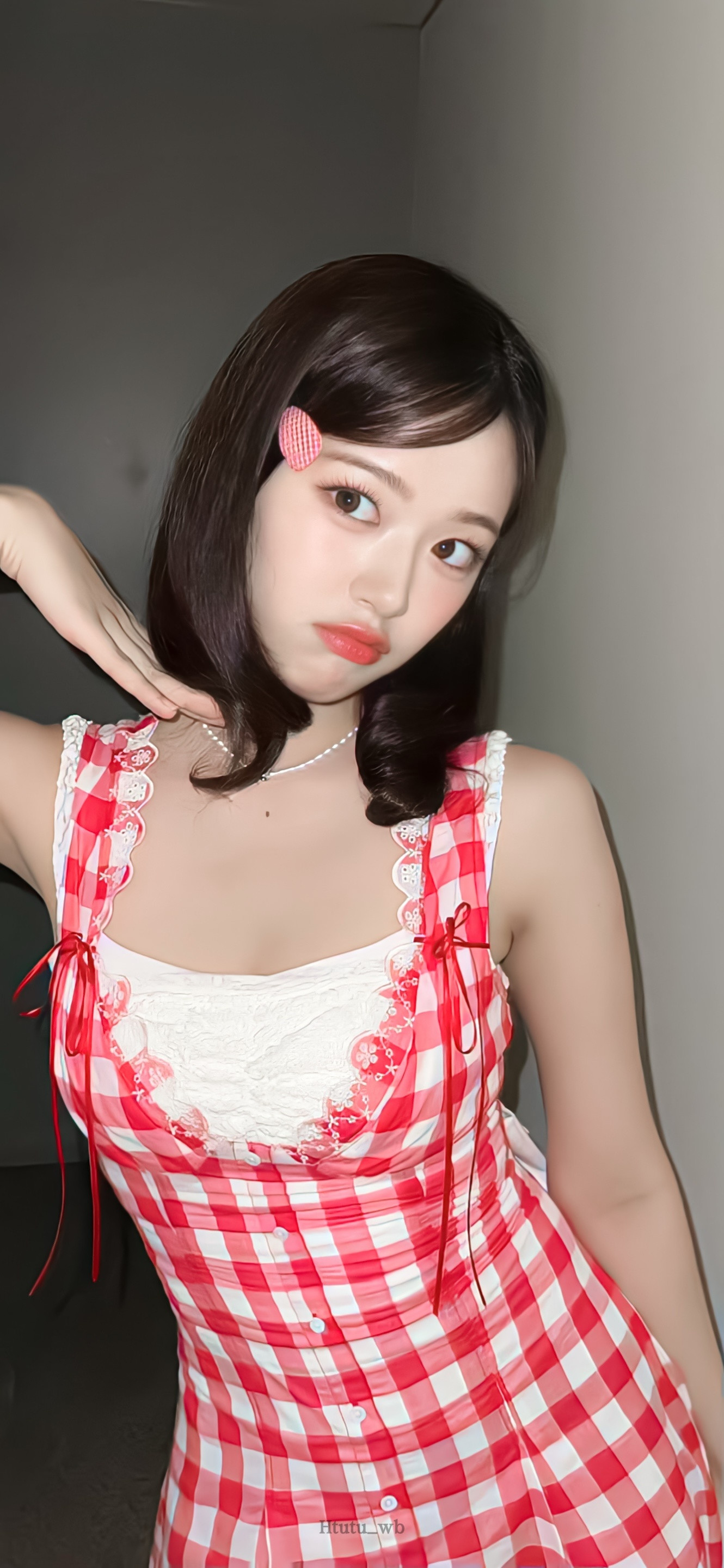 安宥真壁纸🐶🍒​​​