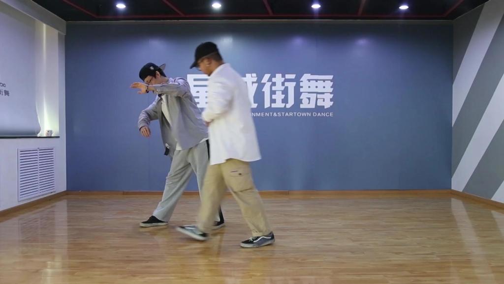 (北京CK街舞团)Popping教学全集 Poppin 4.Fr