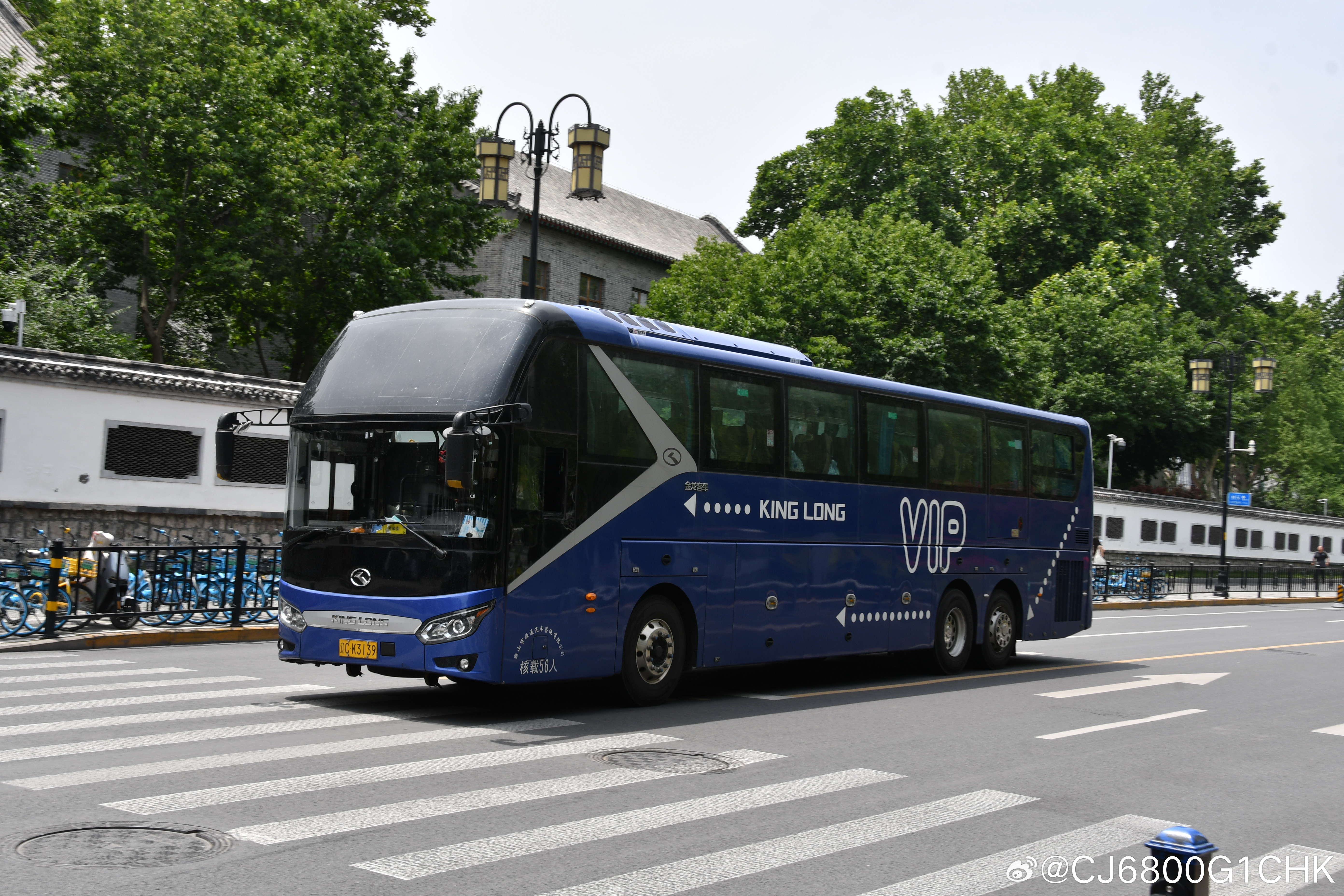 今日杂图2，大明湖周边遇到的三轴座位车778170；生产路主要拍k4路，从来