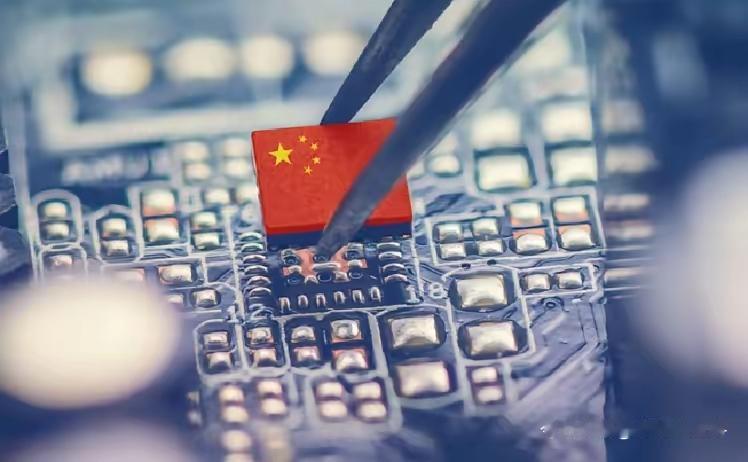 英国Dynex突然官宣“英国芯片停产”，直接把外媒的“中企掏空论”怼得哑口无言，