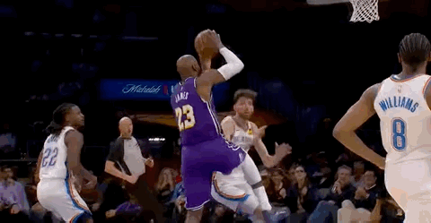 科比的第20个赛季17投17分，正负值-569！！！乔丹的第14个赛季20投20