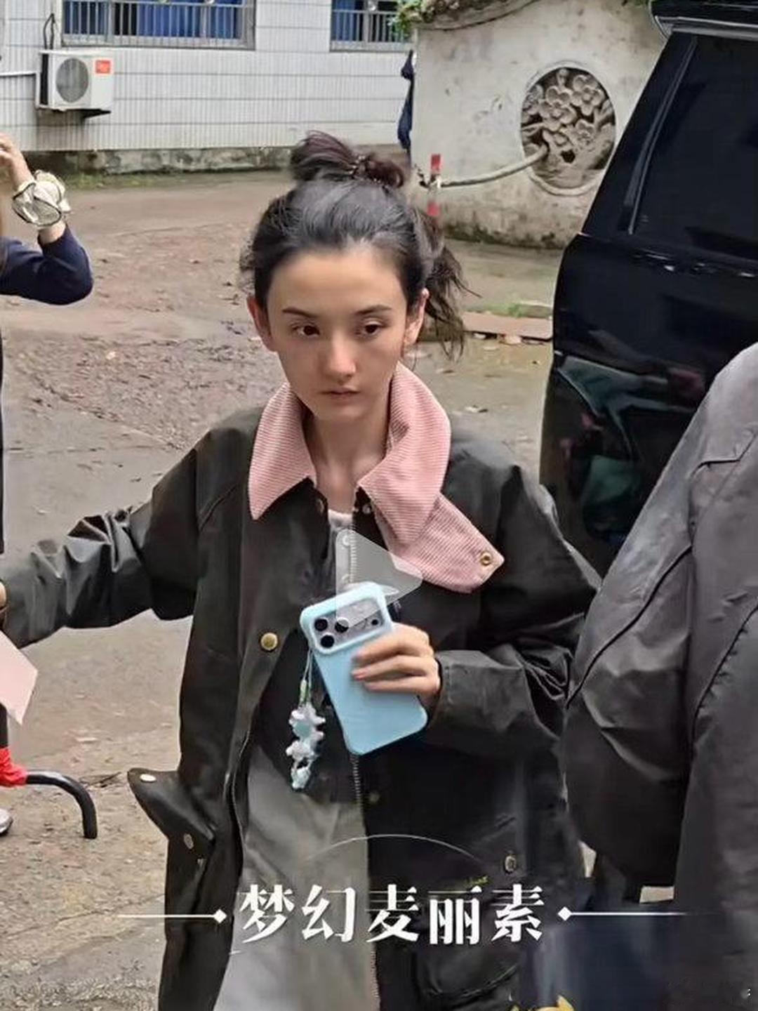太恐怖了……瘦成啥了感觉影响健康生活了吧…