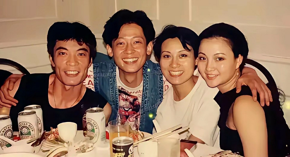 王志文这颜值在当时老迷人了