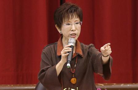 赖清德这次是真把自己逼上绝路了，砸1.3万亿妄想死撑120天，结果直接把