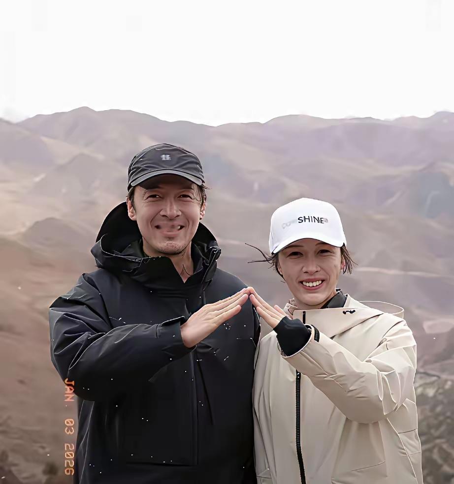 段永平非常惊讶，已经70多岁的王石还每天上班！段永平开始觉得不可思议的，他再