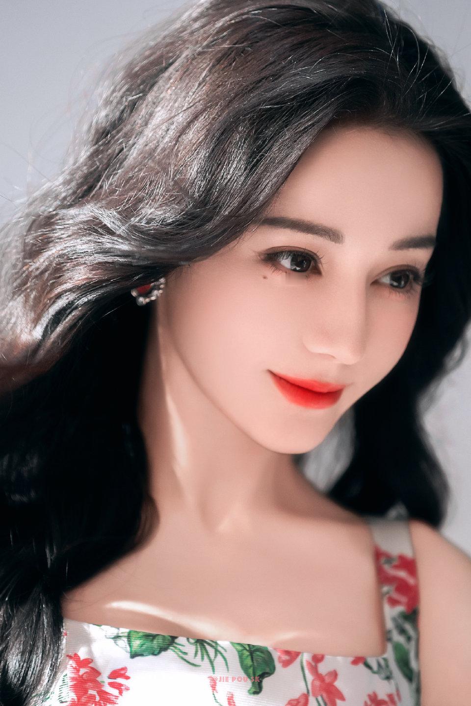 迪丽热巴卫蓝dlrbmikimoto全球代言人迪丽热巴早安！！！阳光与你都是