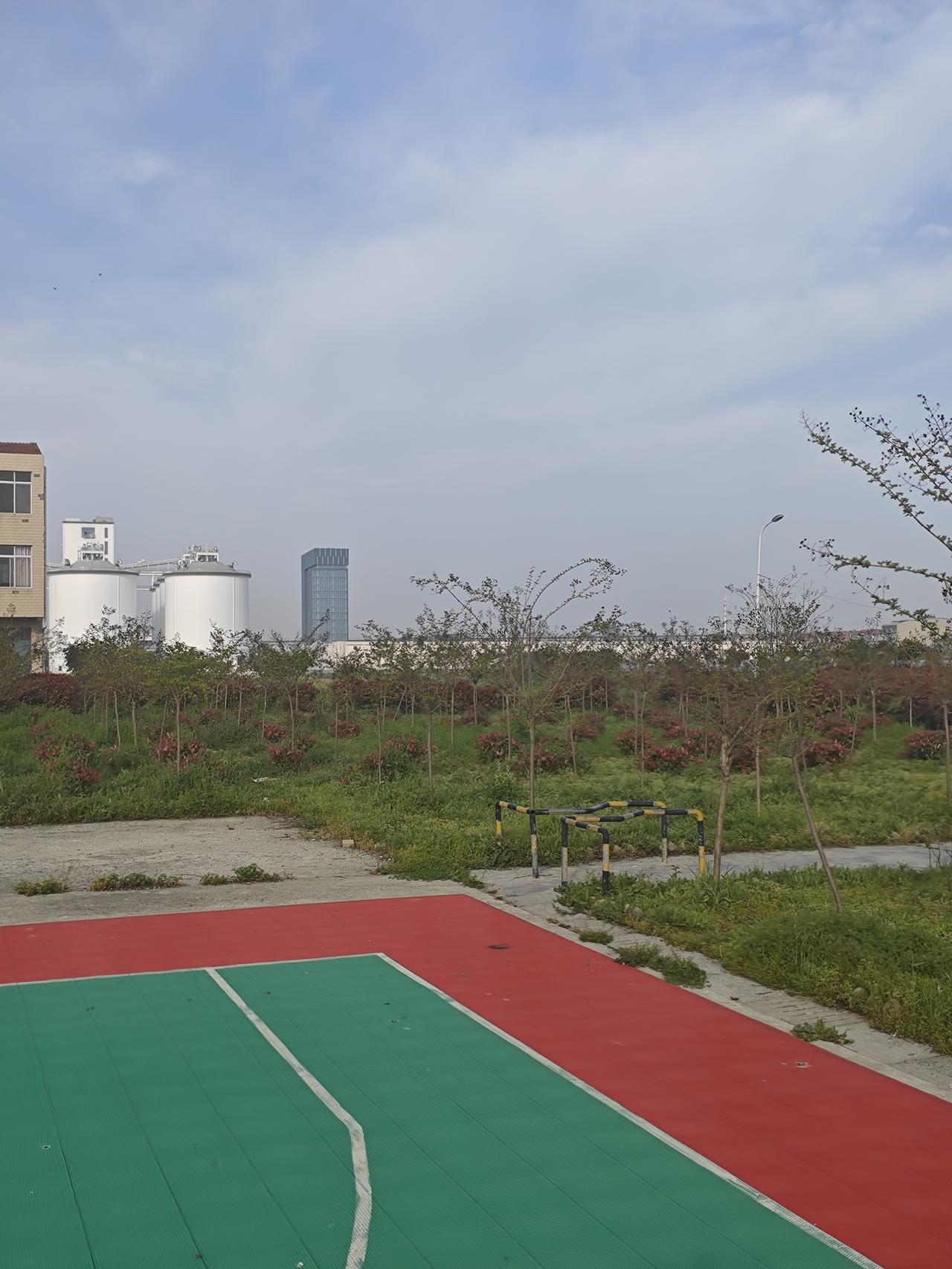 购公寓房有什么不足之处？如果产权到期了，怎么办？一、买公寓（40/50年商业/