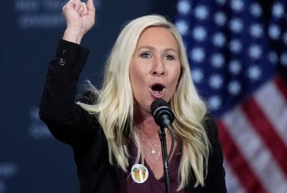 美议员：约翰逊不是我们的议长，他听命于白宫美国共和党众议员格林与总统特朗普决裂