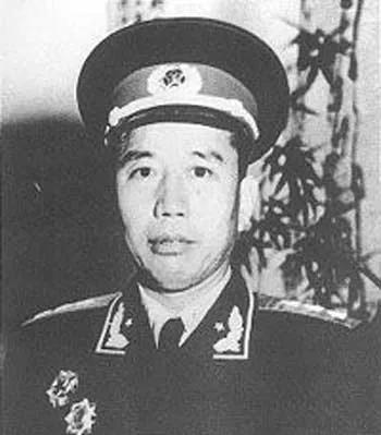 1951年3月，由原马家军骑兵第5军改编而成的解放军骑兵第7师部分官兵在新疆迪化