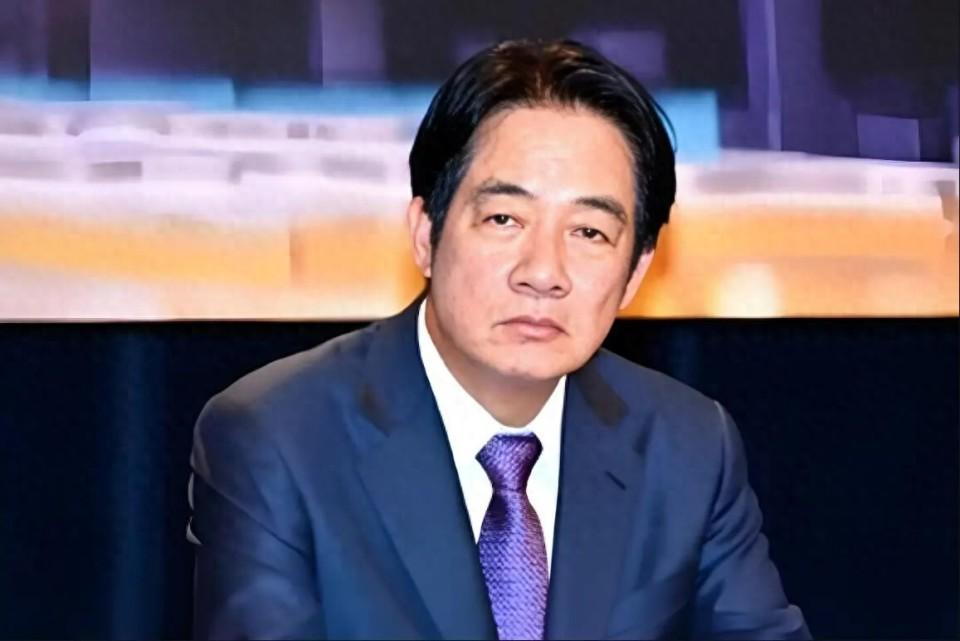 赖清德又在叫嚣了！他公然歪曲事实，将解放军的正常行动污蔑为“军事挑衅”。这个数典