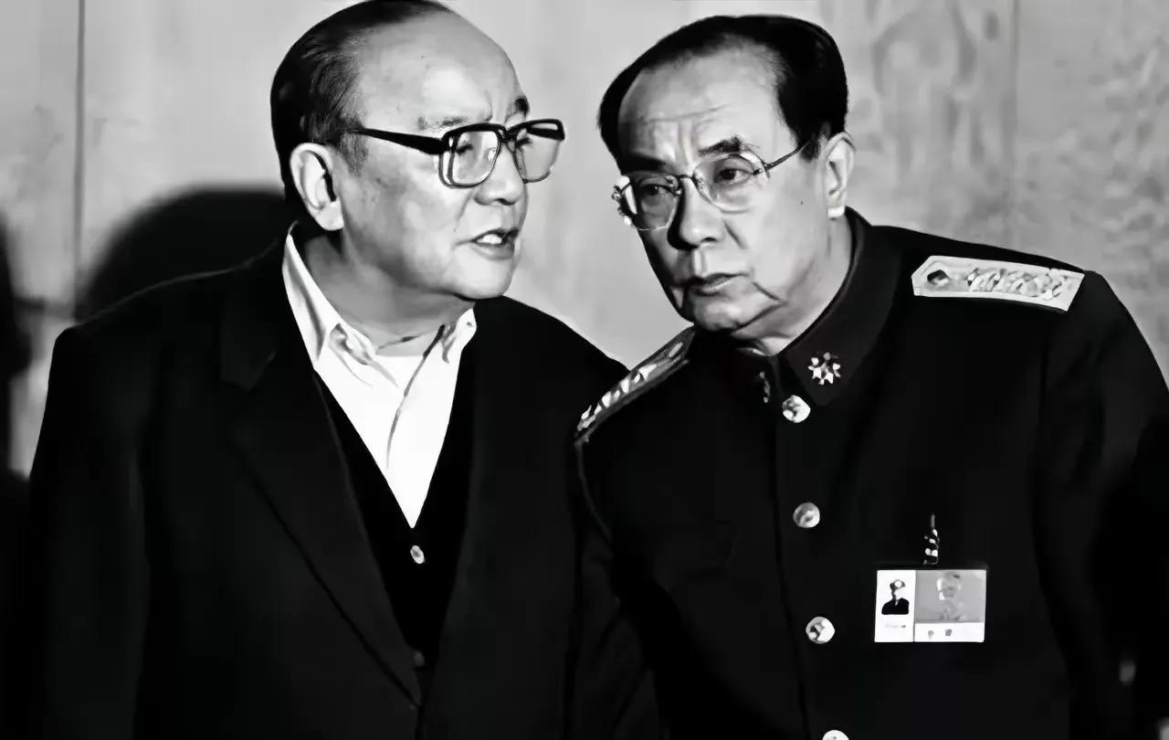 大家知道新中国版的“杨家将”吗？哥哥曾是军委副主席，弟弟担任政治部主任，可谓是满