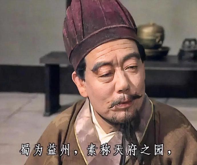 曹操看不起张松的原因是什么？曹操看不起张松，不能简单归因于张松的外貌。因为曹