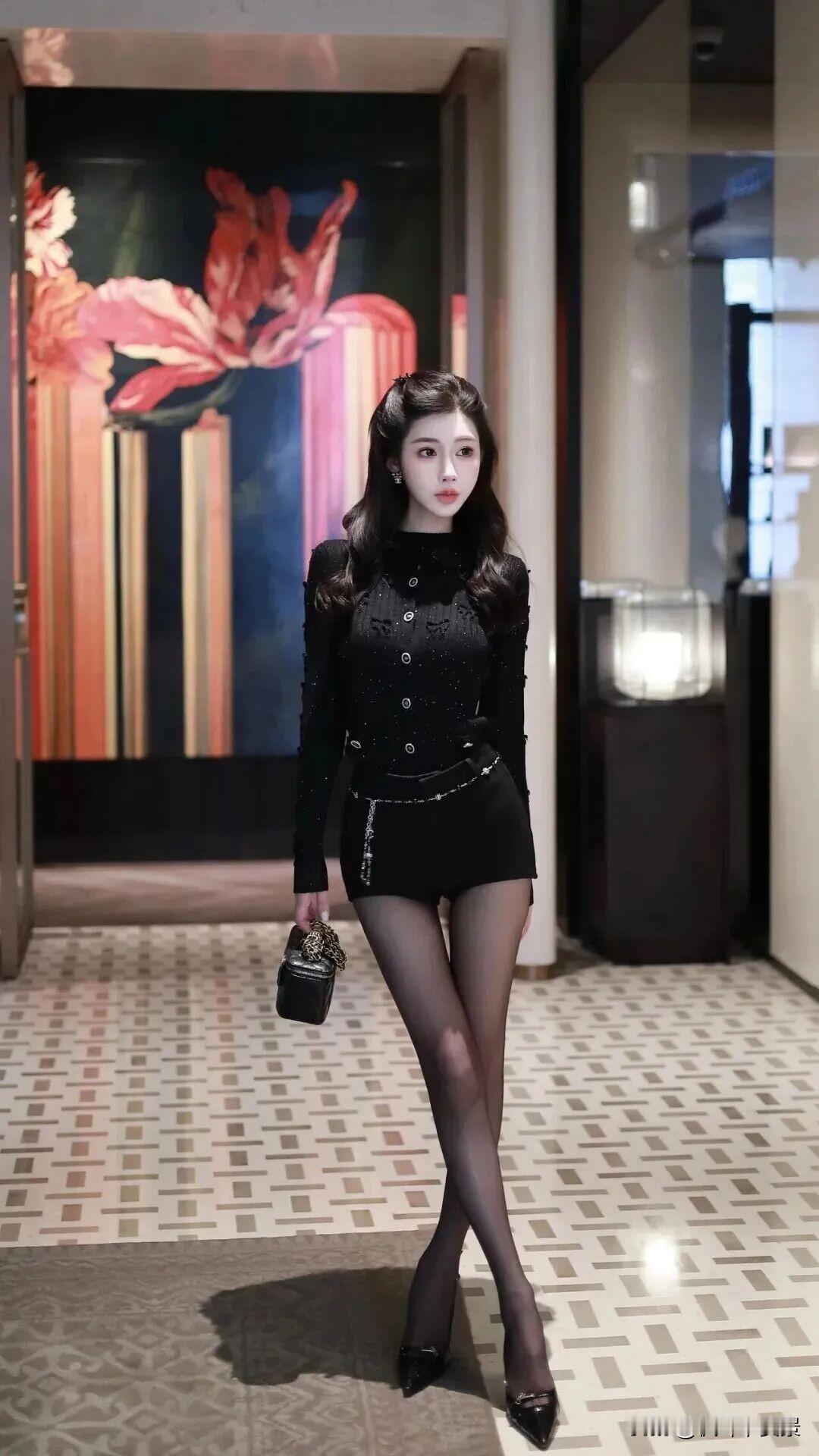 枫叶🍁|简简单单的全黑穿搭，显瘦又时髦气质全黑穿搭灰白黑穿搭全黑色穿搭气