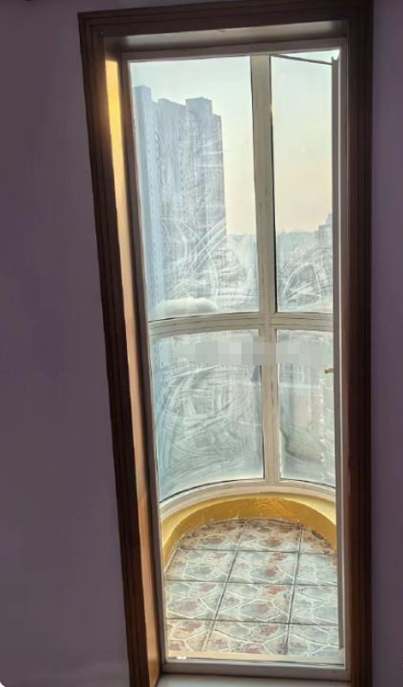 开发商送的这个阳台能干什么？感觉是鸡肋