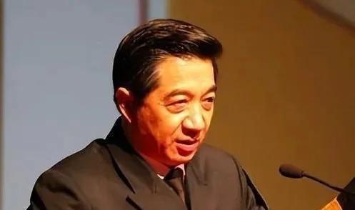 美国不是不敢打中国，而是根本就不敢打。著名军事专家张召忠曾说过，美国若因台岛与