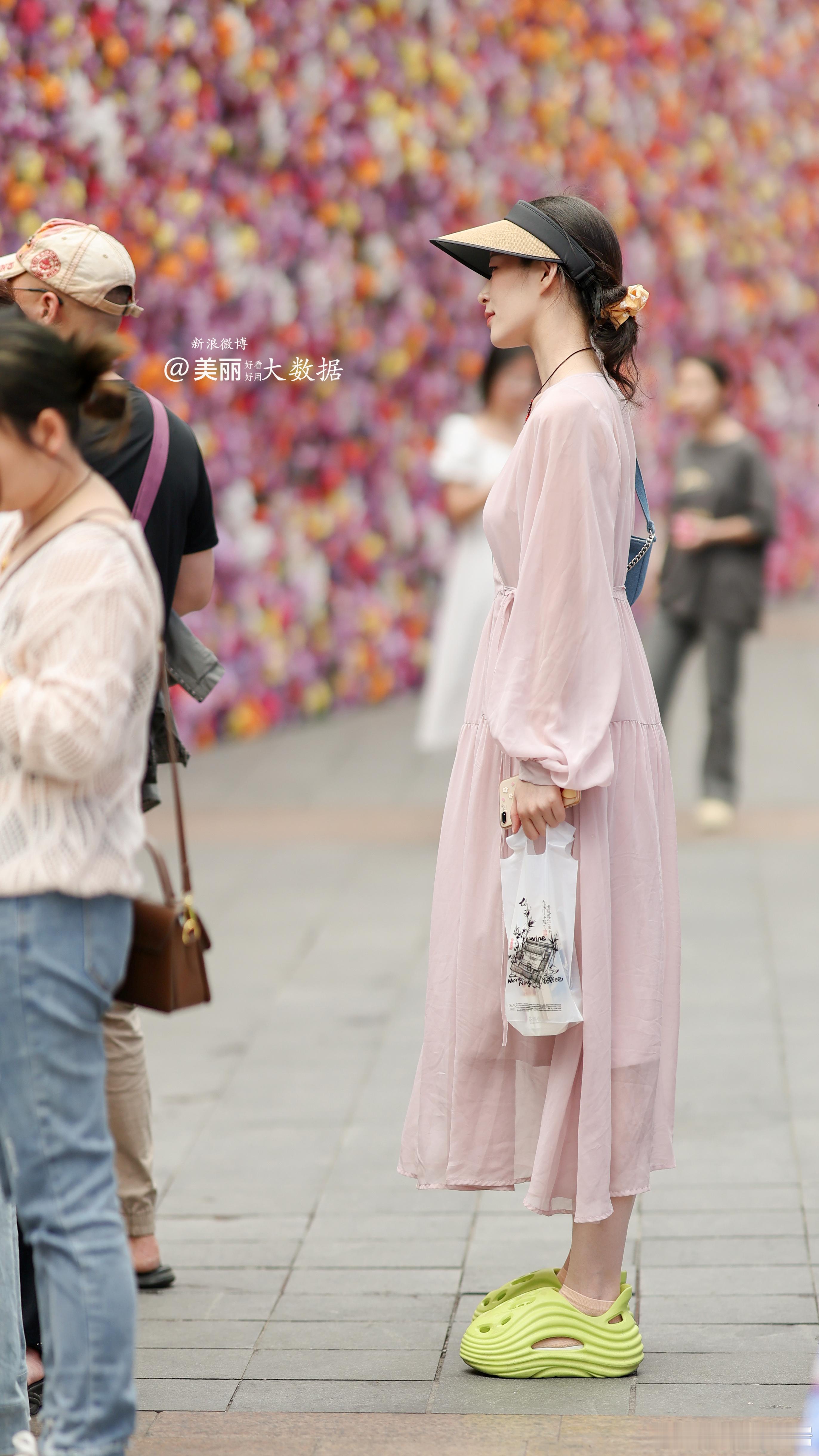 很舒服的调调。。。​​​