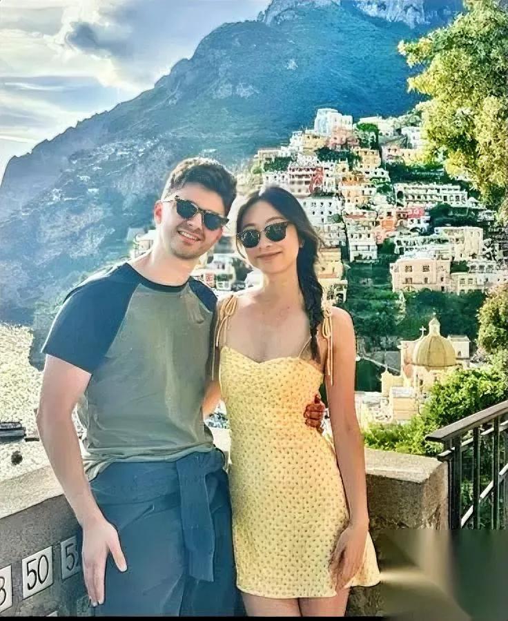 上海姑娘家的操作，我看傻了。为了新西兰男友，全家托关系谋了个月薪四万的闲差—