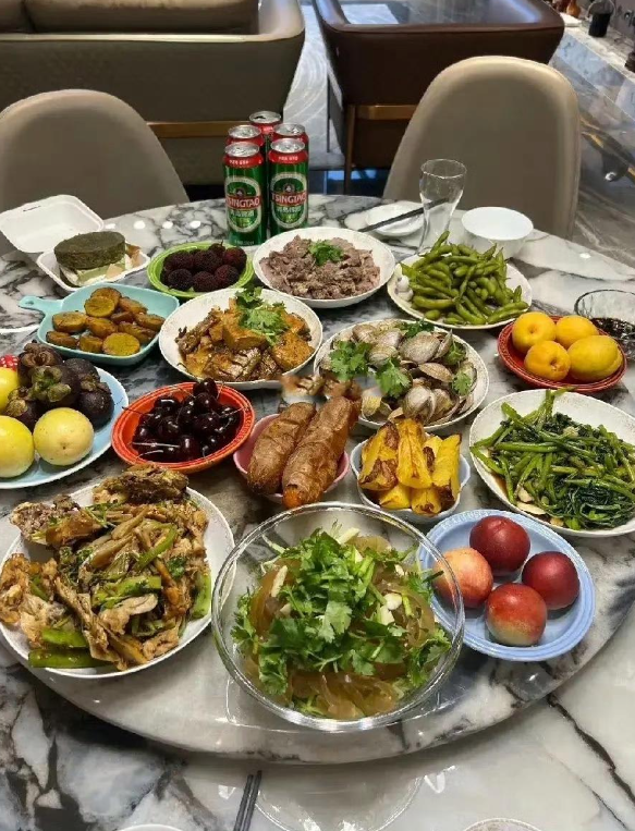 在浙江农村吃这顿饭，属于什么条件的家庭