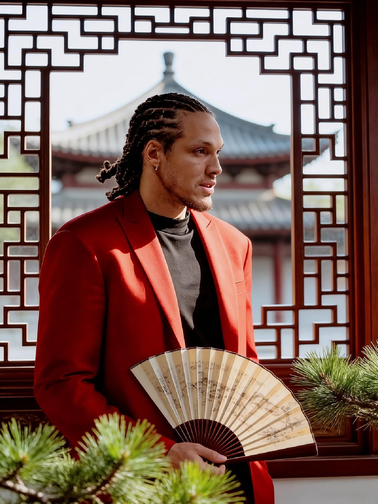 戈登的中国风写真有点小帅