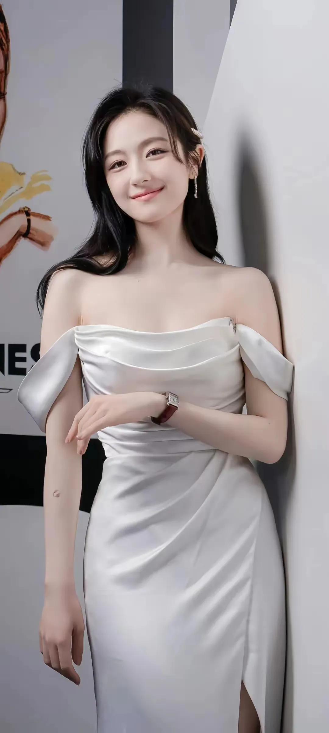李兰迪美图分享，优雅美丽，端庄大方李兰迪身材李兰迪壁纸李兰迪减肥李兰迪浅春