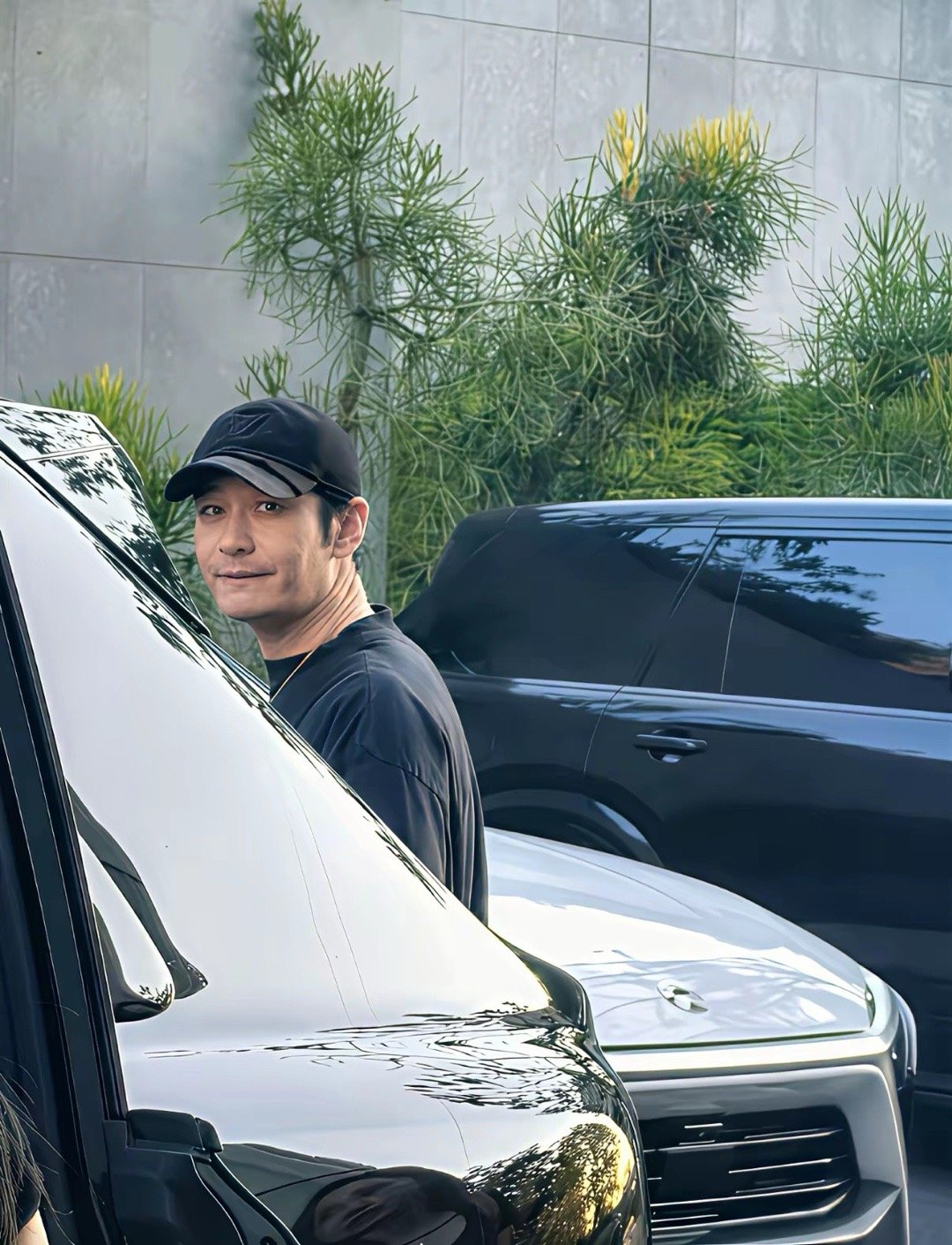 没想到他们私下居然有交际，娱乐圈真的是个谜呀。