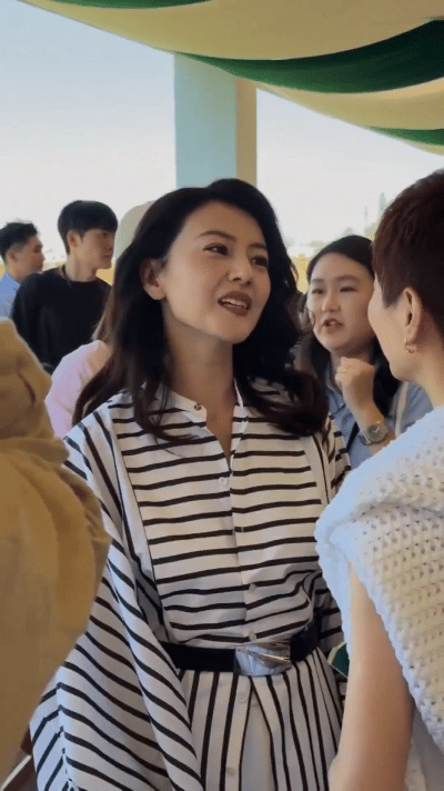 47岁高圆圆，近照曝光！5月29号下午，高圆圆冲上了热搜，这次不是因为有新