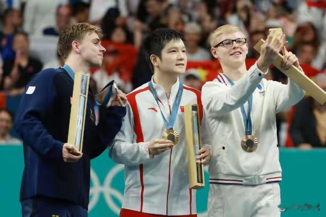 樊振东不参加乒超联赛，但是、樊振东不是外协球员！2026赛季乒超联赛，乒协禁