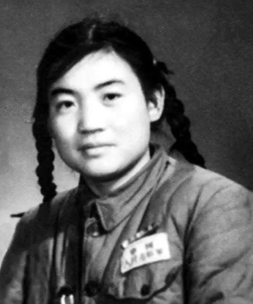 1994年，“英雄儿女”原型解秀梅脑梗住院，欠了医院30000元治疗费，