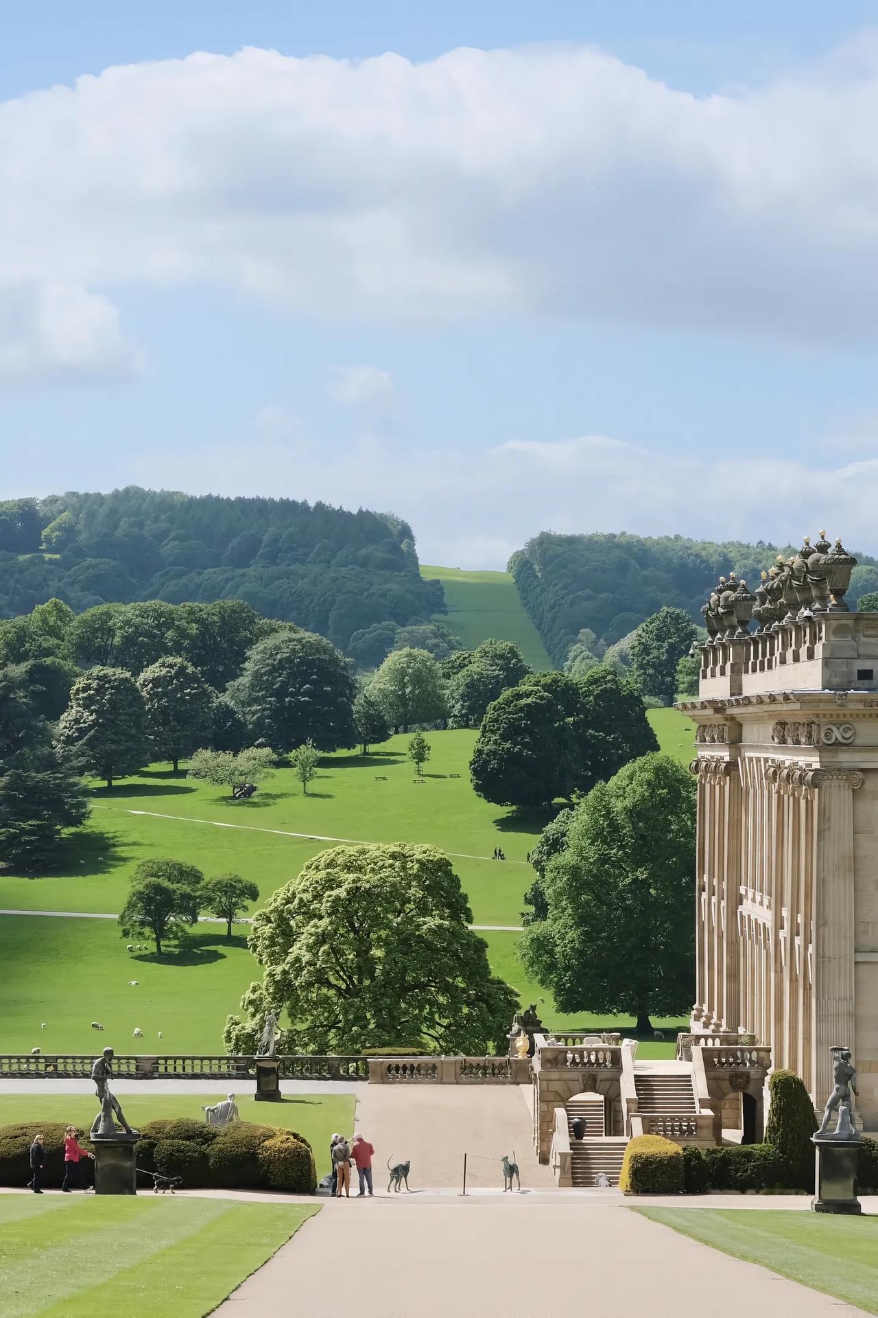 今天郑和外国语学校的一个初三的学生家长找我，是另外一个学生家长介绍的，另外一个学