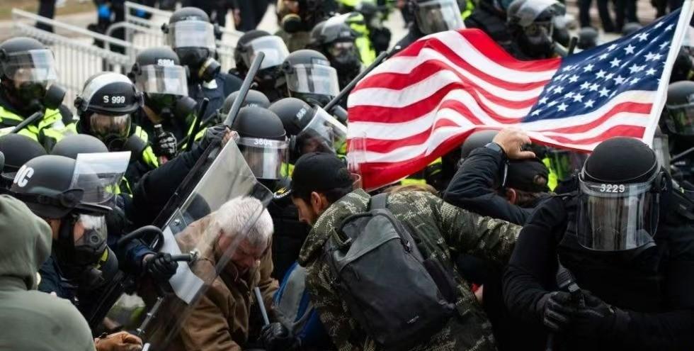整个美国都是非法移民建立的！在印第安人看来，从五月花号从欧洲抵达北美大陆开始，整