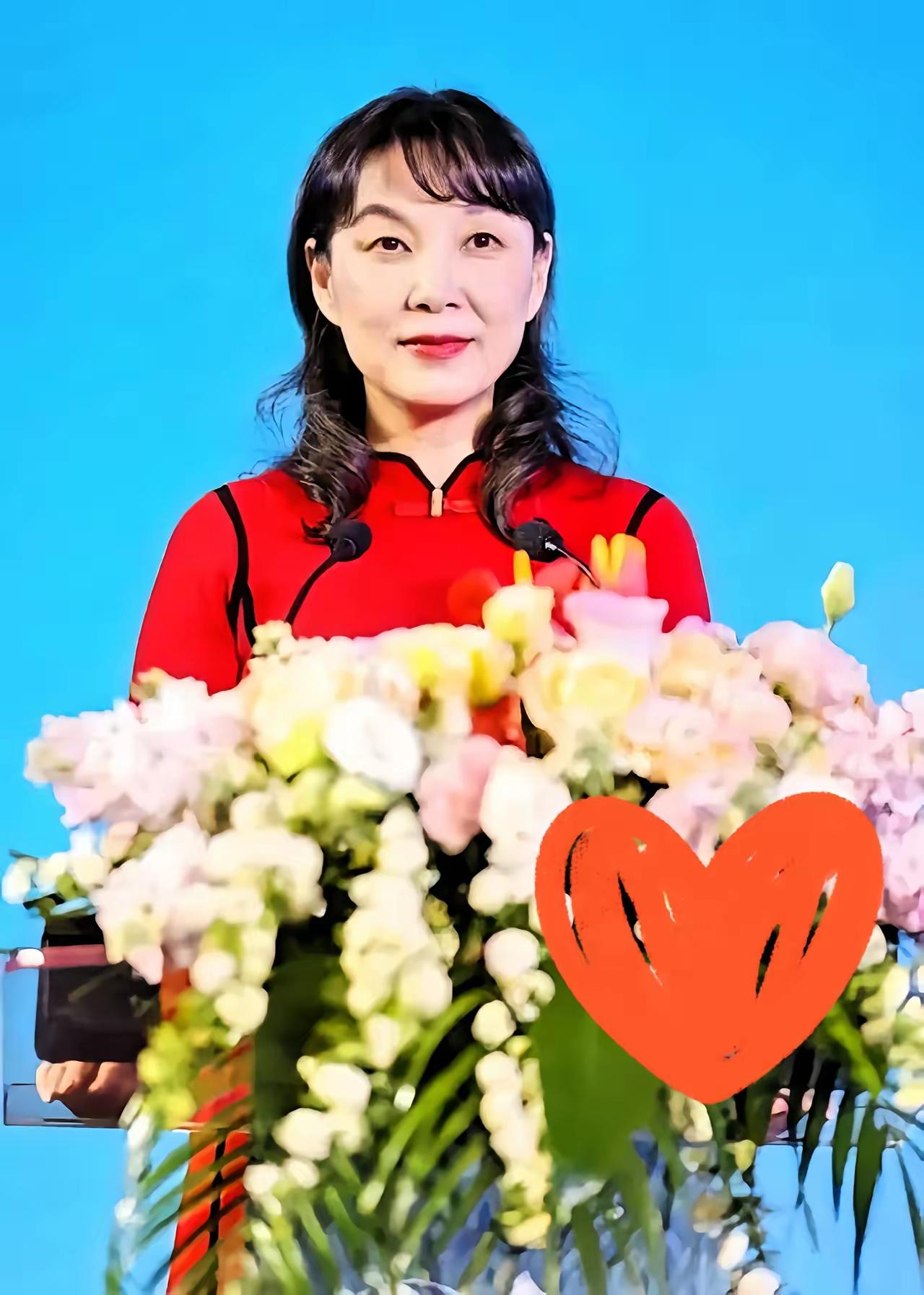 宗馥莉这官司无论如何是打不赢的，老爷子要设计21亿信托平分给三个子女，每人7亿，