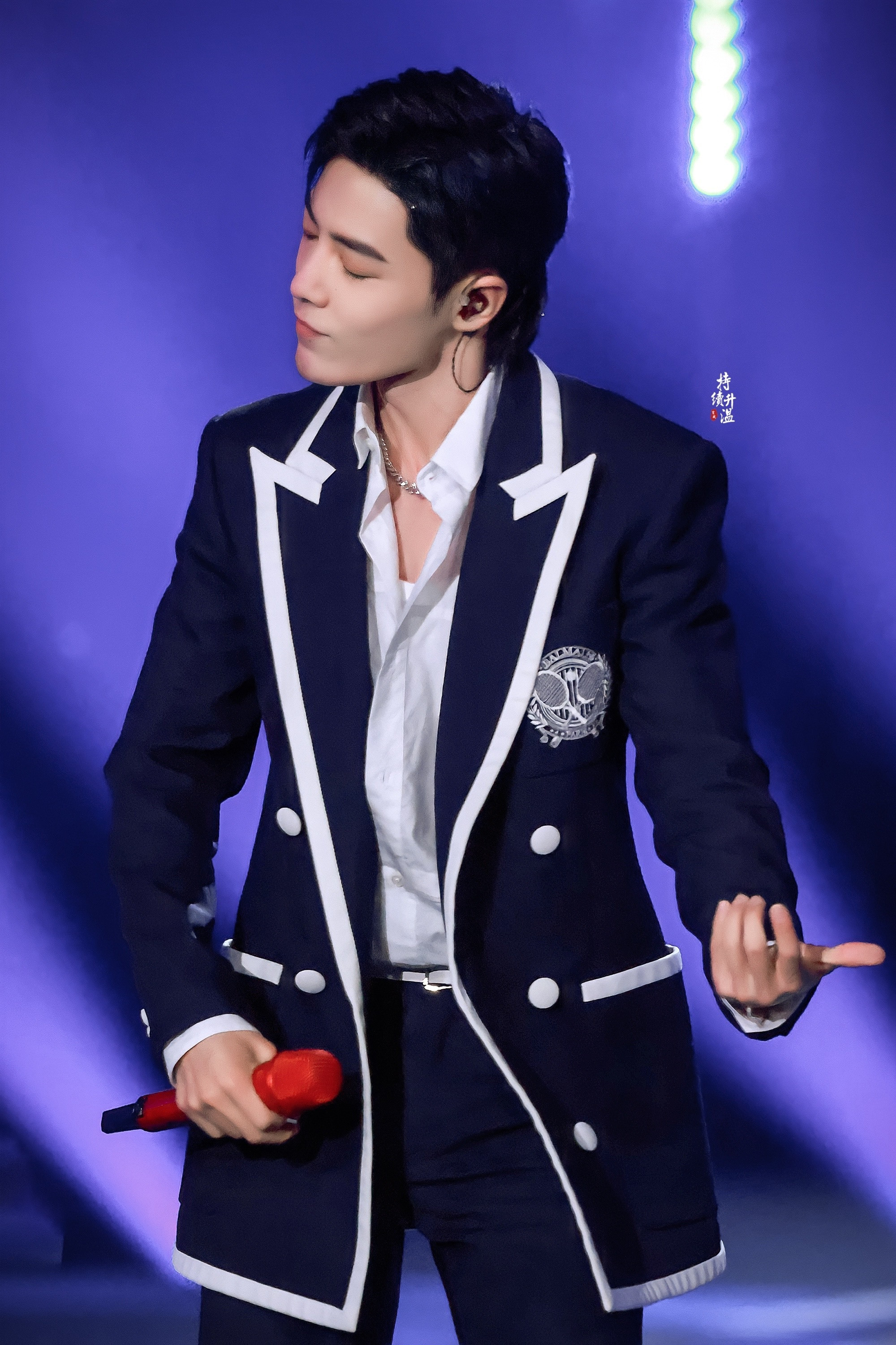 肖战秘密花园你的出现就像黑夜里的点点荧光肖战我喜欢你🌺肖战电影射雕英雄传