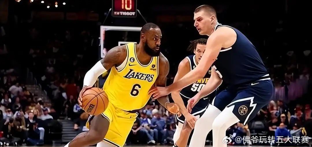 湖人再度对阵掘金，两队目前分列西部第四和第，仅差0.5个胜场，胜负将直接影响季后