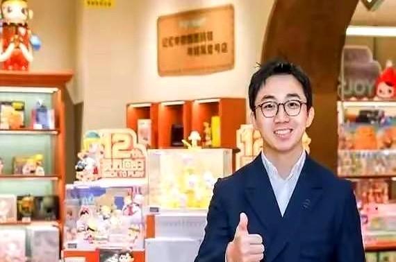 想靠仿冒泡泡玛特赚钱？你会发现仿了个寂寞不过话说回来啊为啥泡泡玛特能卖到天价