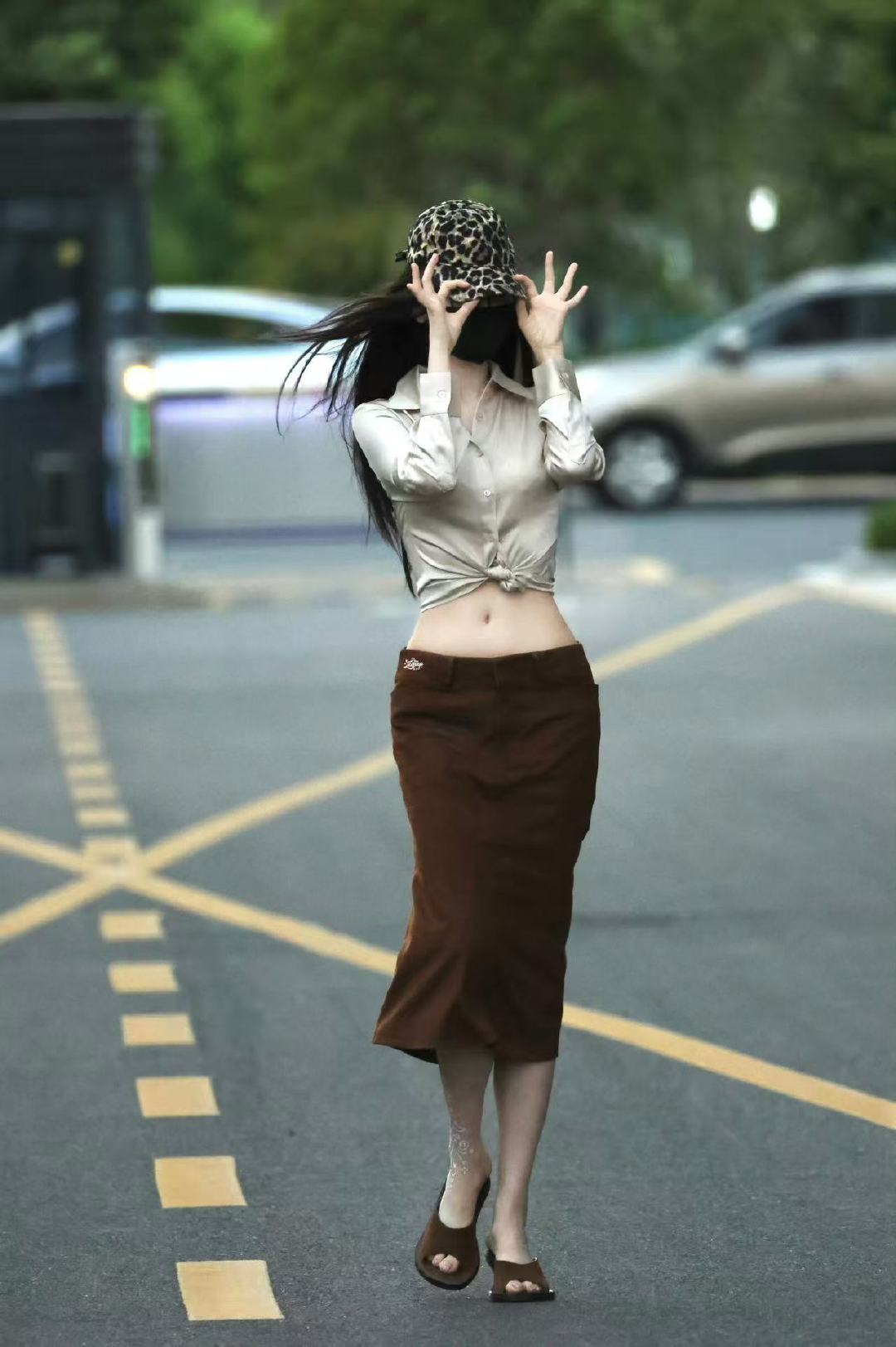 虞书欣豹纹小姐虞书欣秋天穿搭虞书欣豹纹小姐​​​
