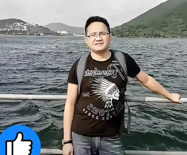 江西九江平民英雄——高武。5月1日，他在给家人烤鸡翅时，听见9岁男孩在江边尖叫。