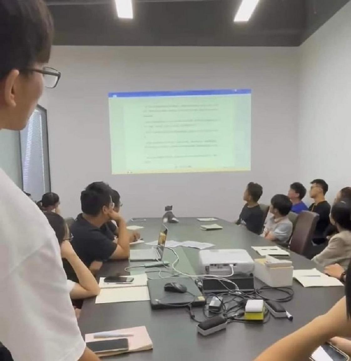 为什么很多老板干得越久，心肠越硬？其实，都是被员工逼的！我认识一个年收入几千万的