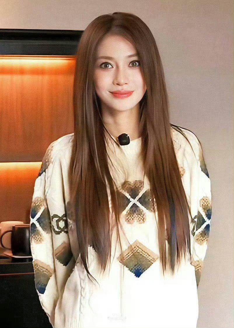 angelababy直发烟熏妆造型杨颖～～angelababy