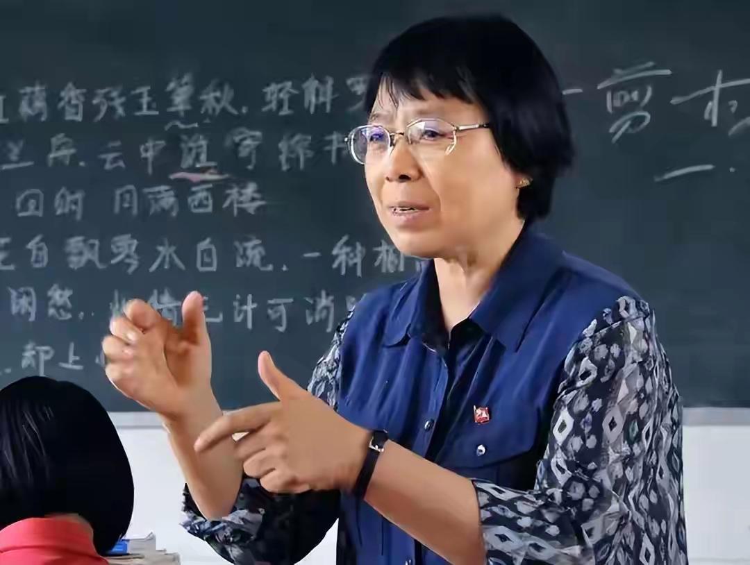 张桂梅女高再传喜讯！百名山里姑娘全部考上大学！[赞][赞]​​查分那一刻，全