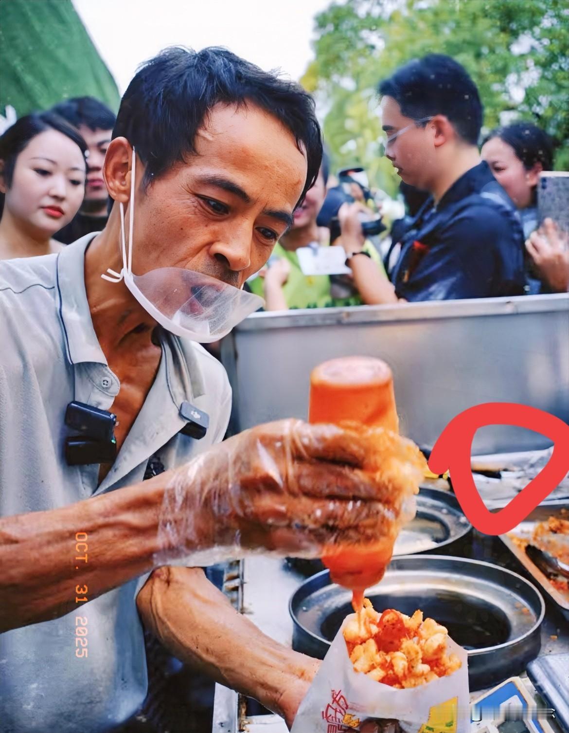 连鸡排哥自己都没有想到,反噬来得这么快,从爆红到口碑下滑,只用了30天…