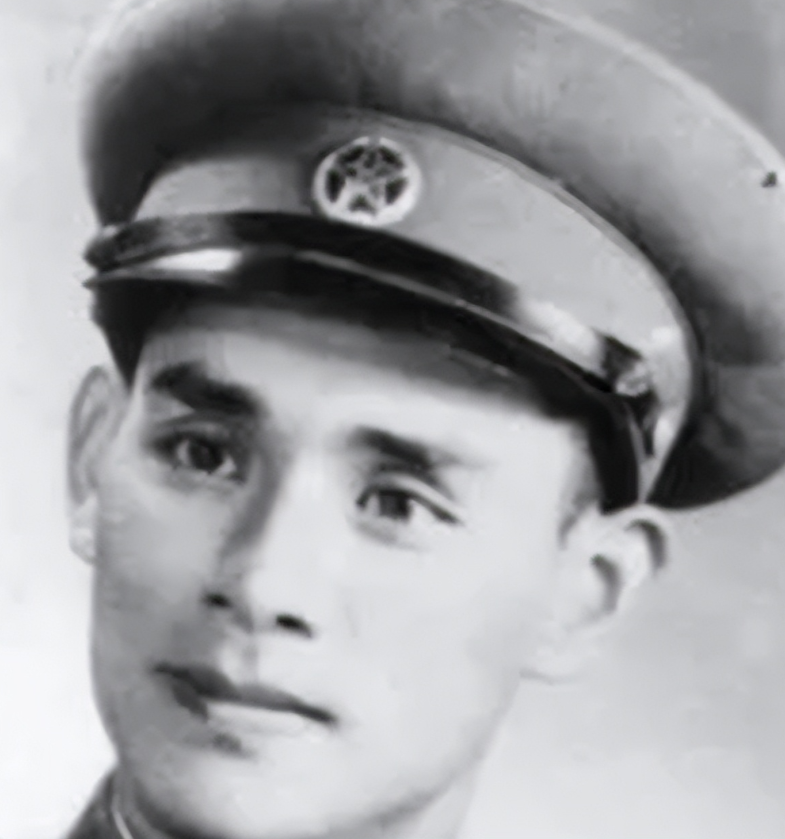 1946年，胶东半岛兰家庄外，特等射手魏来国击毙70多个敌人后，被敌人一枪“诱”