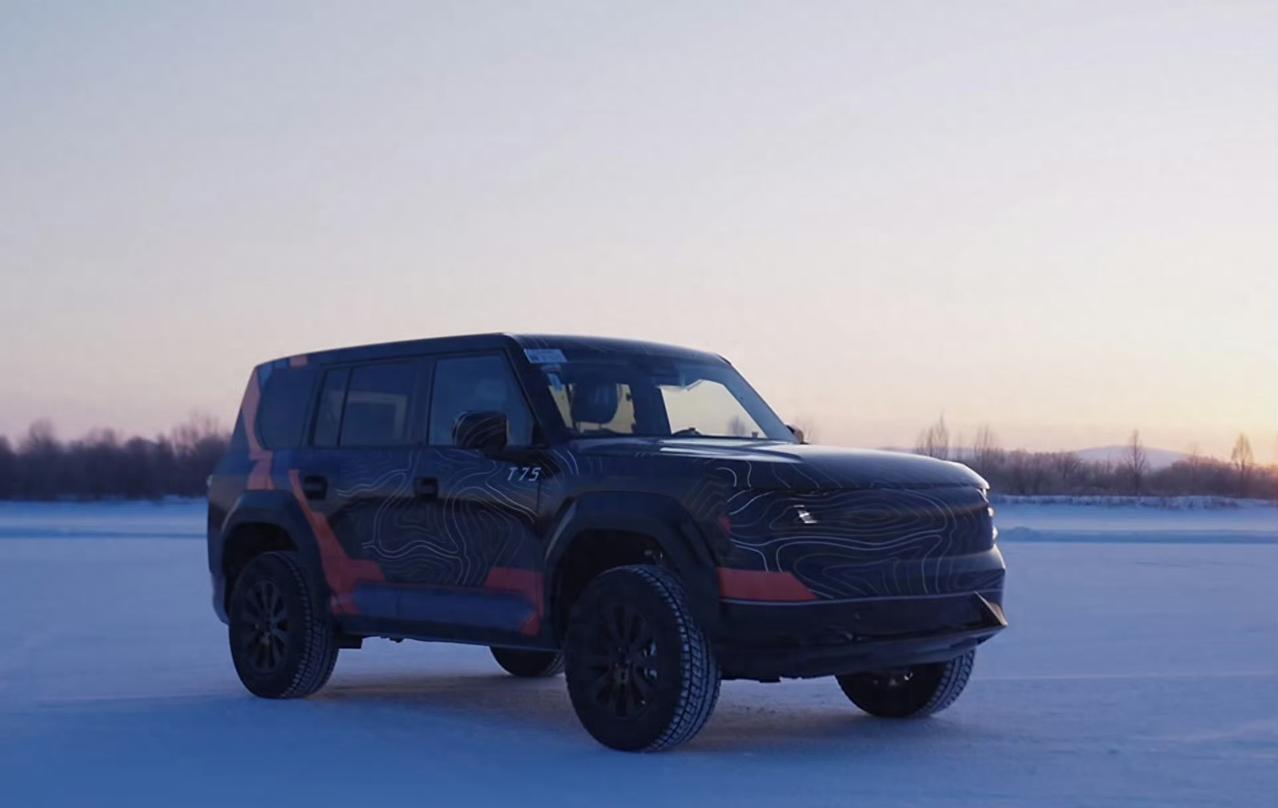 广汽传祺全新硬派越野SUV曝光，大家觉得这个造型如何？方盒子的硬派外观搭载插