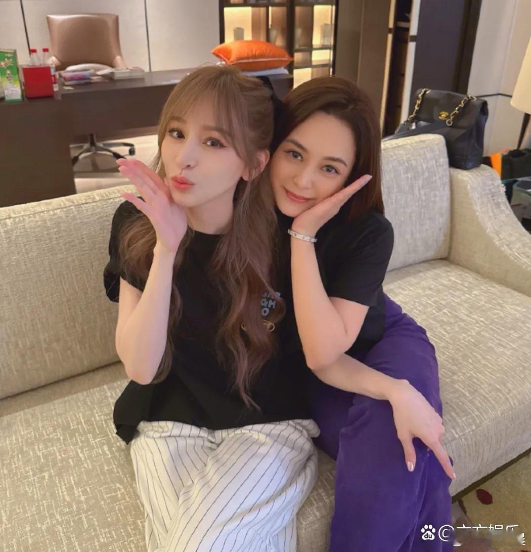 阿娇成功瘦身！和王心凌同框，这画面简直是视觉盛宴～​​​