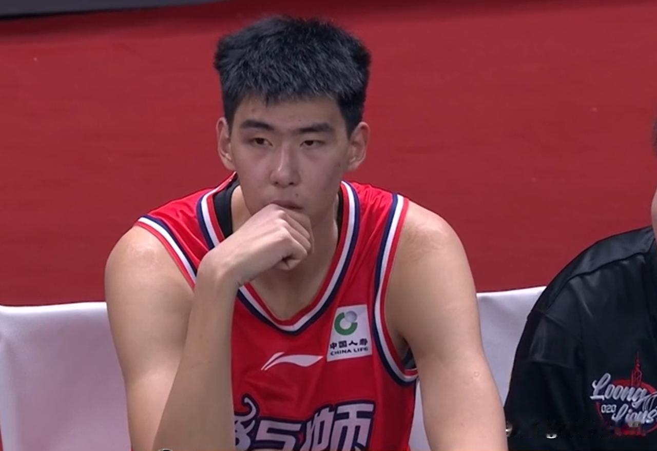 实话实说！广州队真的不弱，让杜锋也是很头痛，球迷：广州能进CBA季后赛。CBA